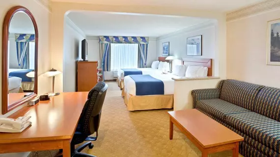 Holiday Inn Express Hotel & Suites Tacoma | Washington - Tacoma (ve civarı) - Tacoma