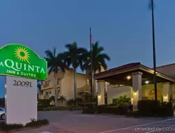 La Quinta Inn & Suites by Wyndham Ft. Myers-Sanibel Gateway | Florida - Fort Myers (ve civarı) - Fort Myers