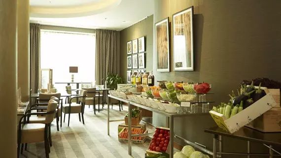 Hilton Sofia | Sofya (ve civarı) - Sofya