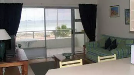 Blouberg Beachfront Accommodation | Western Cape (il) - West Coast DC - Drakenstein - Cape Town (ve civarı) - Cape Town - Bloubergstrand