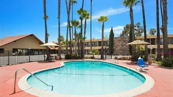 Howard Johnson San Diego State University Area | Kaliforniya - San Diego County - San Diego