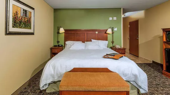 Hampton Inn & Suites Rockland ME | Maine - Camden (ve civarı) - Thomaston