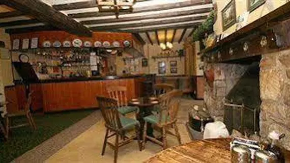 The Carpenters Arms | Wiltshire (kontluk) - Swindon