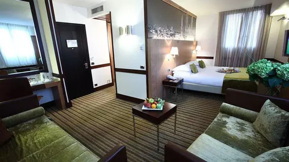 Starhotels Ritz | Lombardy - Milano (ve civarı) - Milano - Merkez İstasyonu