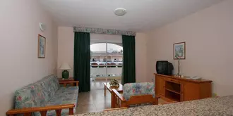 Apartamentos Jardín del Conde