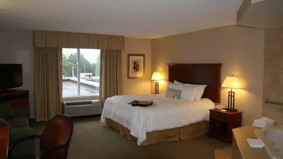 Hampton Inn & Suites by Hilton Kitchener | Ontario - Kitchener (ve civarı) - Kitchener