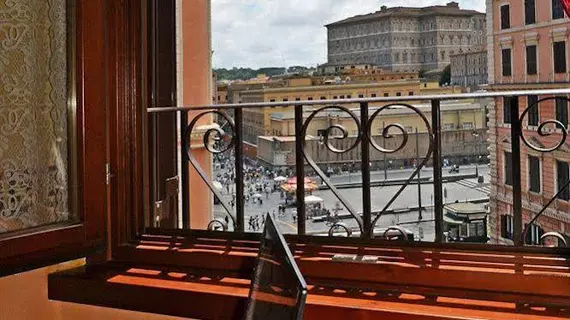 Le Suite Di Via Ottaviano - Suite in Rome B&B | Lazio - Roma (ve civarı) - Roma Kent Merkezi - Prati