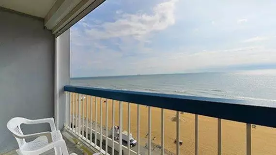 Econo Lodge Oceanfront | Virginia - Norfolk - Virginia Beach (ve civarı) - Virginia Beach