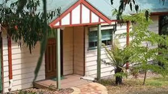 Eagle Hammer Cottages | Victoria - Melbourne (ve civarı) - Monbulk