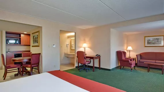 Holiday Inn Express Hotel & Suites Milton | Ontario - Milton