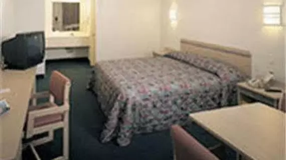 Motel 6 Nashville - Goodlettsville | Tennessee - Nashville-Davidson - Nashville (ve civarı) - Goodlettsville