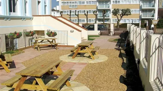 Vernon Guesthouse | Doğu Sussex (kontluk) - Eastbourne - Eastbourne Deniz Kıyısı - Eastbourne City Centre