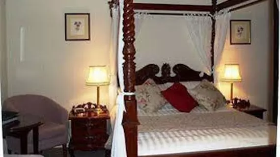 The Four Poster | Galler - Denbighshire - Llangollen