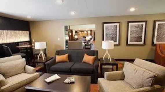 Staybridge Suites Canton | Ohio - Summit İlçesi - Akron (ve civarı) - Canton