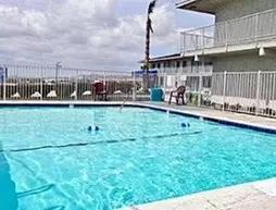 Hilltop Inn & Suites | Kaliforniya - San Bernardino County - Victorville (ve civarı) - Victorville