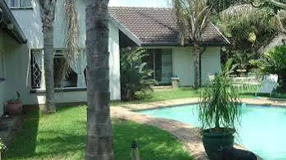 Airport Modjadji Guesthouse | Gauteng - City of Tshwane - Johannesburg (ve civarı) - Kempton Park