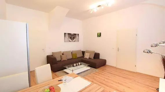 CheckVienna – Apartment Czerningasse | Vienna (eyalet) - Viyana