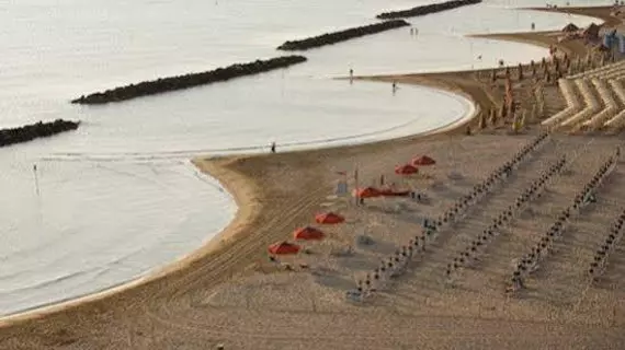 Hotel Promenade | Abruzzo - Pescara (il) - Montesilvano