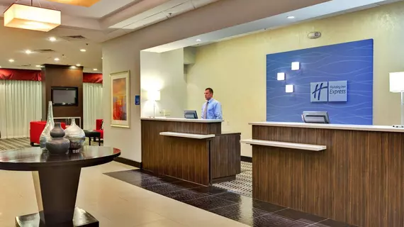 Holiday Inn Express Los Angeles LAX Airport | Kaliforniya - Los Angeles County - Los Angeles - LAX Bölgesi