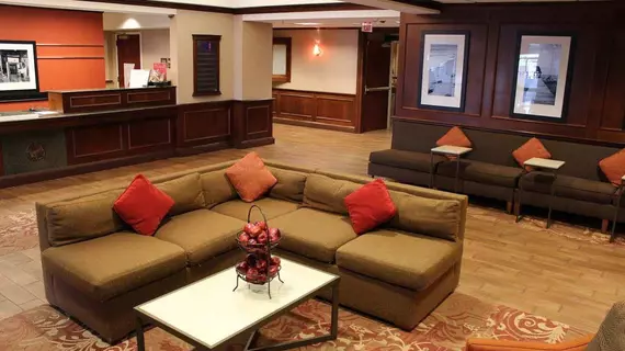 Hampton Inn Long Island-Brookhaven | New York - Farmingville