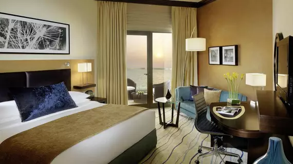 Mövenpick Hotel Jumeirah Beach | Dubai - Dubai