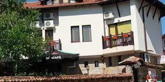 Hotel Elena