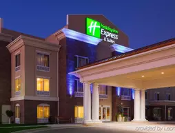 Holiday Inn Express Hotel & Suites Minot South