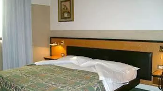 Art & Hotel Treviolo | Lombardy - Bergamo - Bergamo (ve civarı) - Treviolo