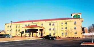 La Quinta Inn & Suites Blue Springs