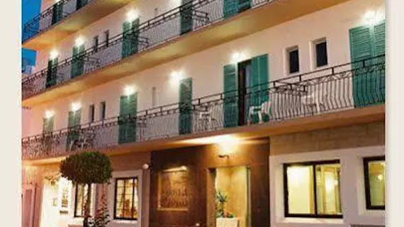 Hostal Rosalia | Balearic Adaları - İbiza Adası - Sant Antoni de Portmany