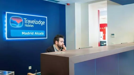 Travelodge Madrid Alcalá | Madrid Özerk Topluluğu - Madrid (ve civarı) - Madrid