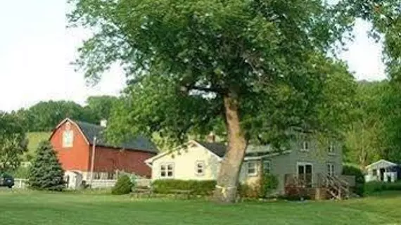 Rainbow Ridge Farms Bed and Breakfast | Wisconsin - La Crosse (ve civarı) - Onalaska