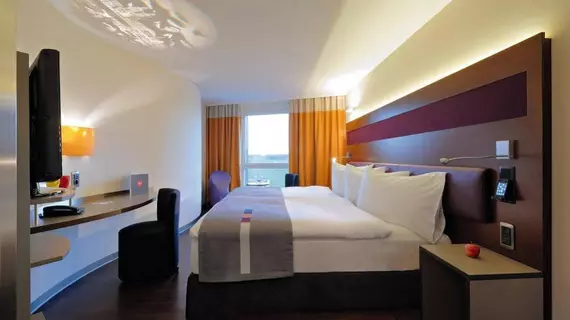 Radisson Hotel Zurich Airport | Zürih Kantonu - Dielsdorf District - Ruemlang