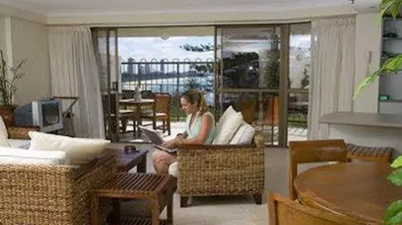 Gemini Court Holiday Apartments | Queensland - Gold Coast (Altın Sahil) - Burleigh Heads