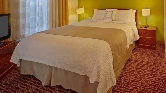 TownePlace Suites by Marriott Orlando East/UCF Area | Florida - Orlando (ve civarı) - Orlando