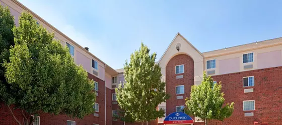 Candlewood Suites Arlington | Teksas - Dallas (ve civarı) - Arlington