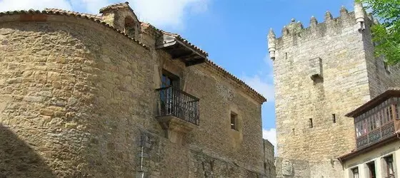 Castillo De Valdés Salas | Asturias - Salas