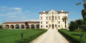 Villa Bongiovanni