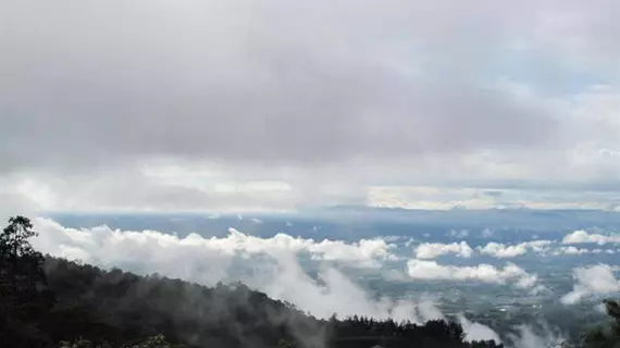 Manis Manis Rooftop of Borneo Resort | Sabah - Keningau