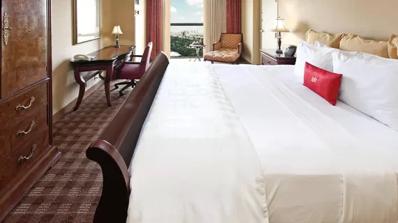 Crowne Plaza Hotel Dallas Market Center | Teksas - Dallas (ve civarı) - Dallas