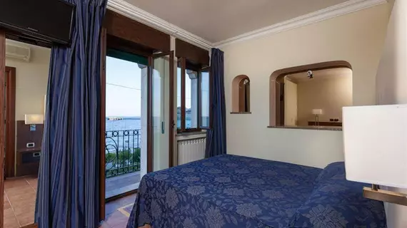 Resort Borromeo | Sicilya - Messina (vilayet) - Taormina Sahili - Taormina