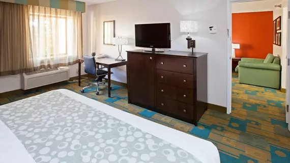 La Quinta Inn & Suites Nashville Airport | Tennessee - Nashville-Davidson - Nashville (ve civarı) - Nashville