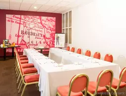 ibis Styles Bordeaux Meriadeck | Nouvelle-Aquitaine - Gironde (bölge) - Bordeaux (ve civarı) - Bordo - Saint Augustin