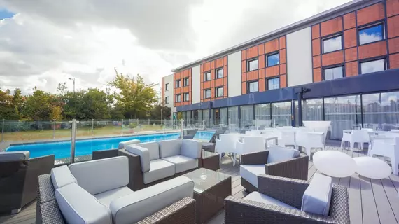 Holiday Inn Toulouse Airport | Occitanie - Haute-Garonne - Toulouse (ve civarı) - Blagnac