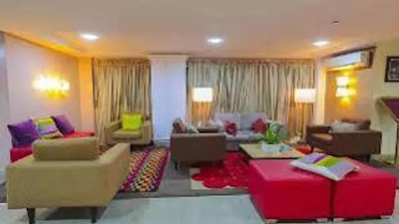 Golf View Hotel & Suites Ikeja | Lagos (ve civarı) - Lagos - Onigbongbo - Ikeja