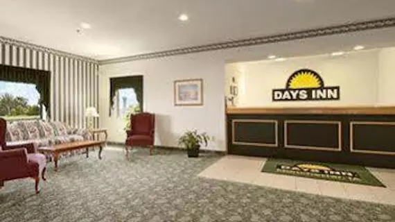 Days Inn Manchester | Iowa - Dubuque (ve civarı) - Manchester