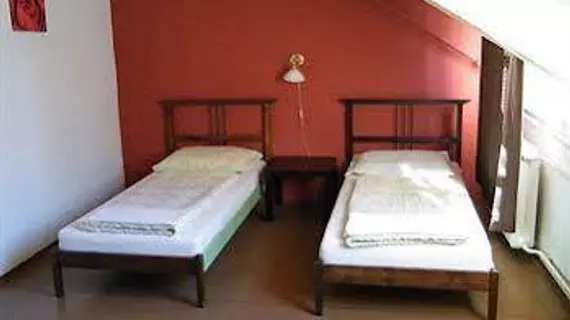 Zrinyi Guesthouse | Pest County - Budapeşte (ve civarı) - Budapeşte Kent Merkezi - Belváros - Lipótváros