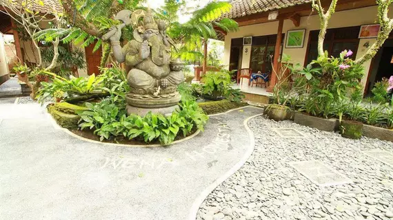 Citrus Tree B&B - Wena | Bali - Ubud - Ubud Kent Merkezi