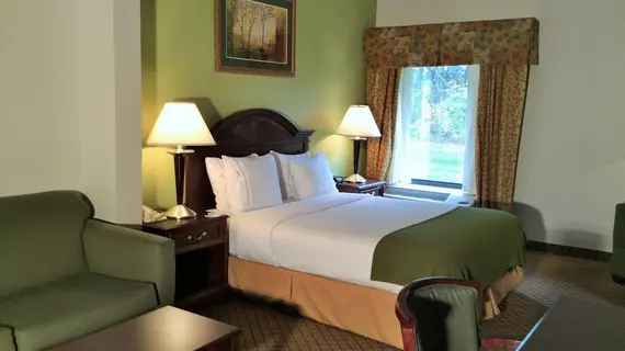 Holiday Inn Express Hotel & Suites Cincinnati Northeast-Milford | Ohio - Cincinnati (ve civarı) - Milford