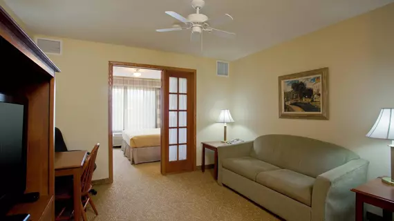 Country Inn & Suites by Radisson | Minnesota - Minneapolis - St. Paul (ve civarı) - Shakopee